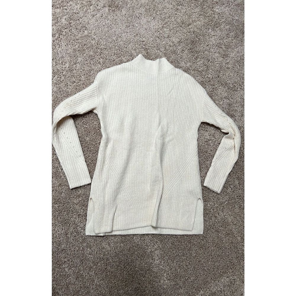 Old Navy Turtleneck Knit Long Sleeve Sweater